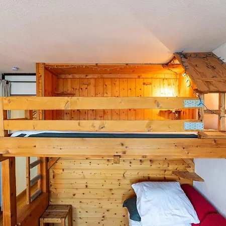 Moderne Pour 4 Personnes Avec Acces Skis Aux Pieds Apartment